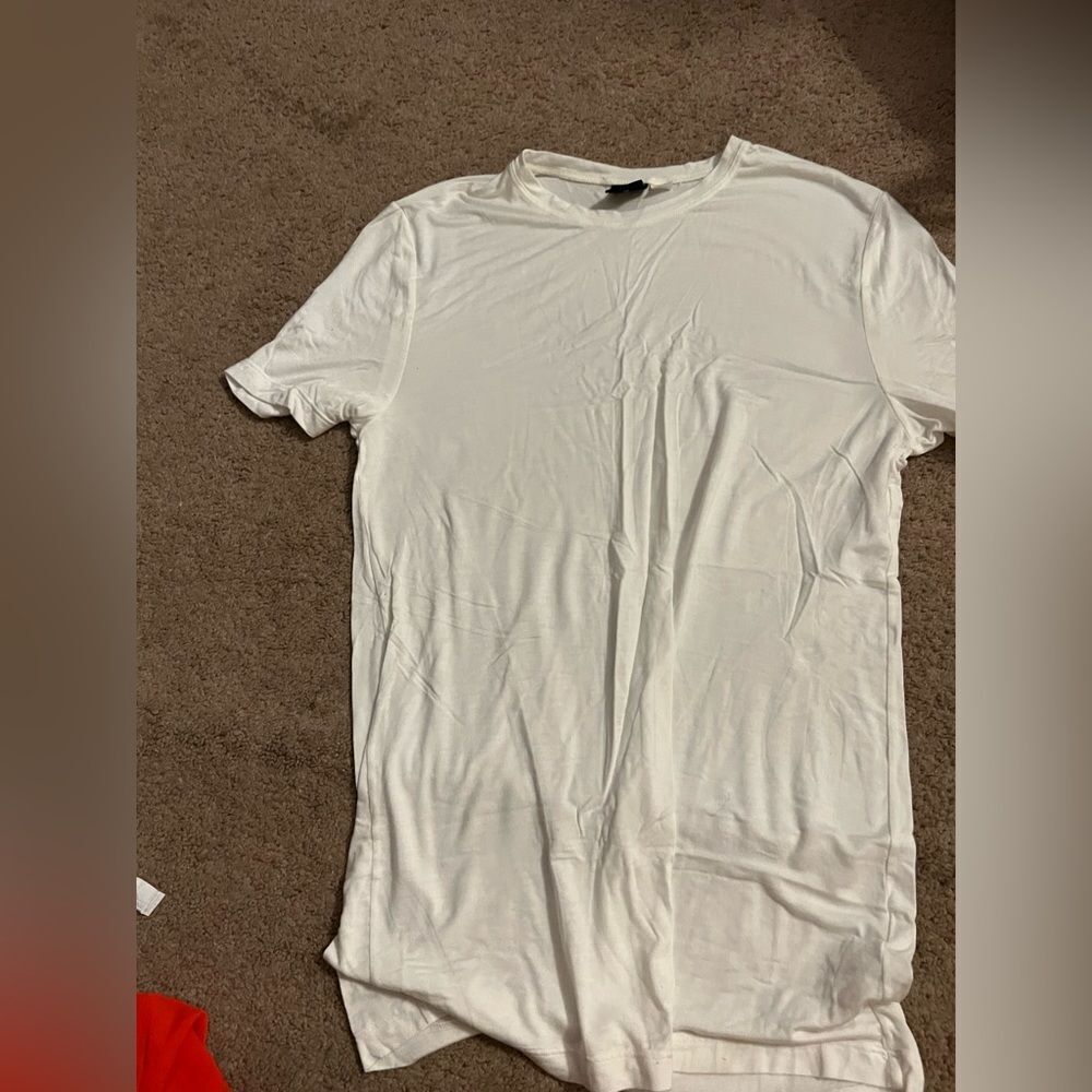 Hugo boss medium white tee - Picture 2 of 7